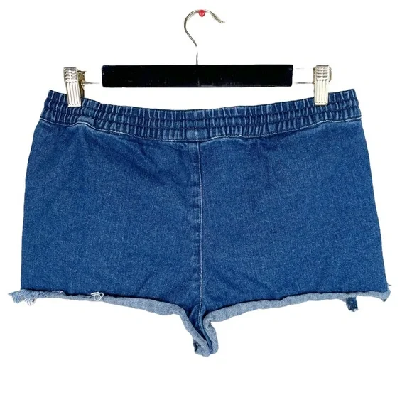UO BDG Pull On Denim Short - Picture 2 of 5
